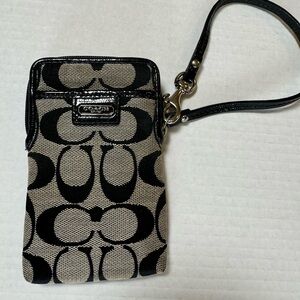 Coach wristlet/wallet Black